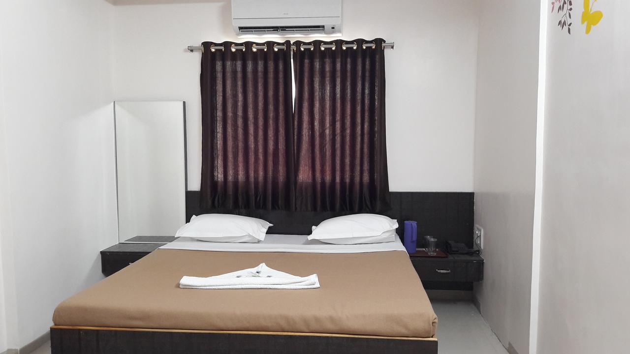 Hotel Aurangabad Regency ภายนอก รูปภาพ